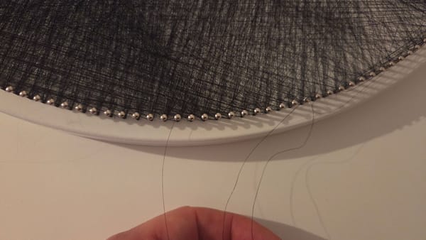 What to Do If the Thread Breaks During String Art